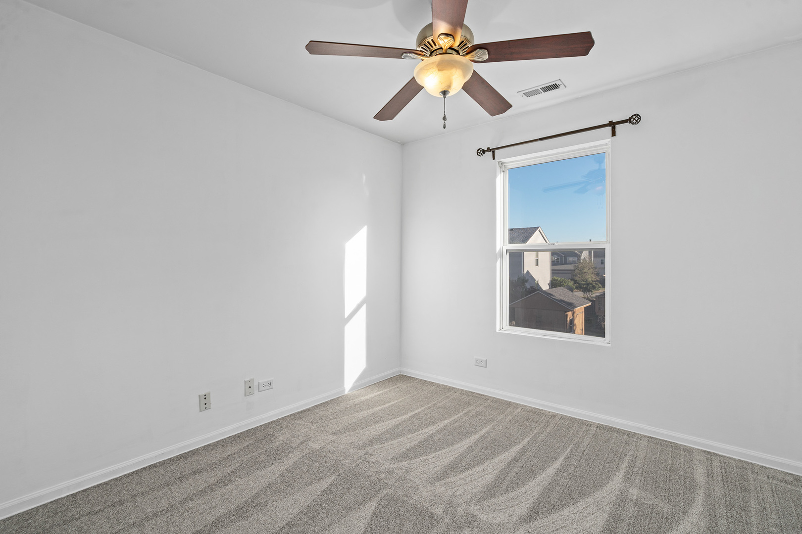 577 Greystone Lane Bolingbrook IL 60440