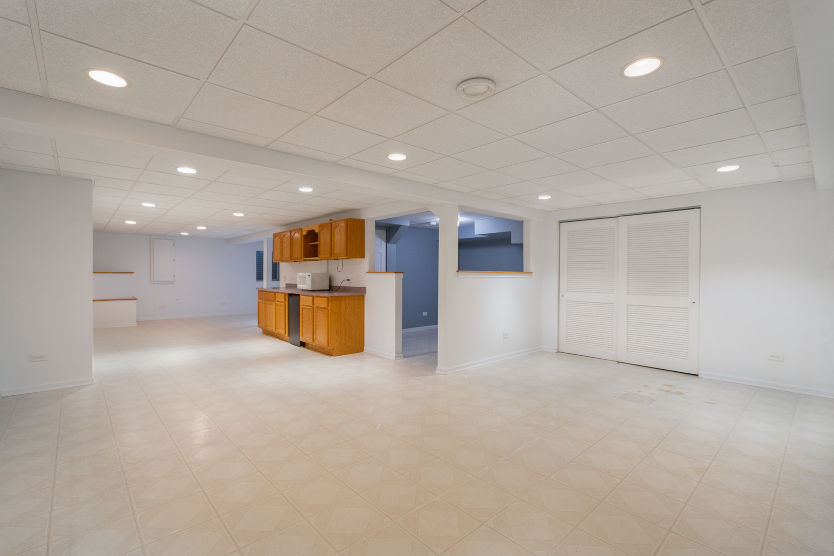 577 Greystone Lane Bolingbrook IL 60440