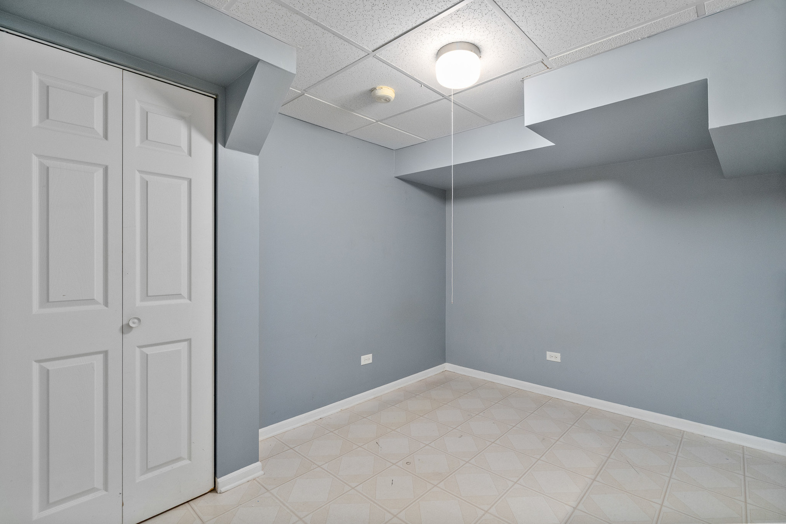 577 Greystone Lane Bolingbrook IL 60440