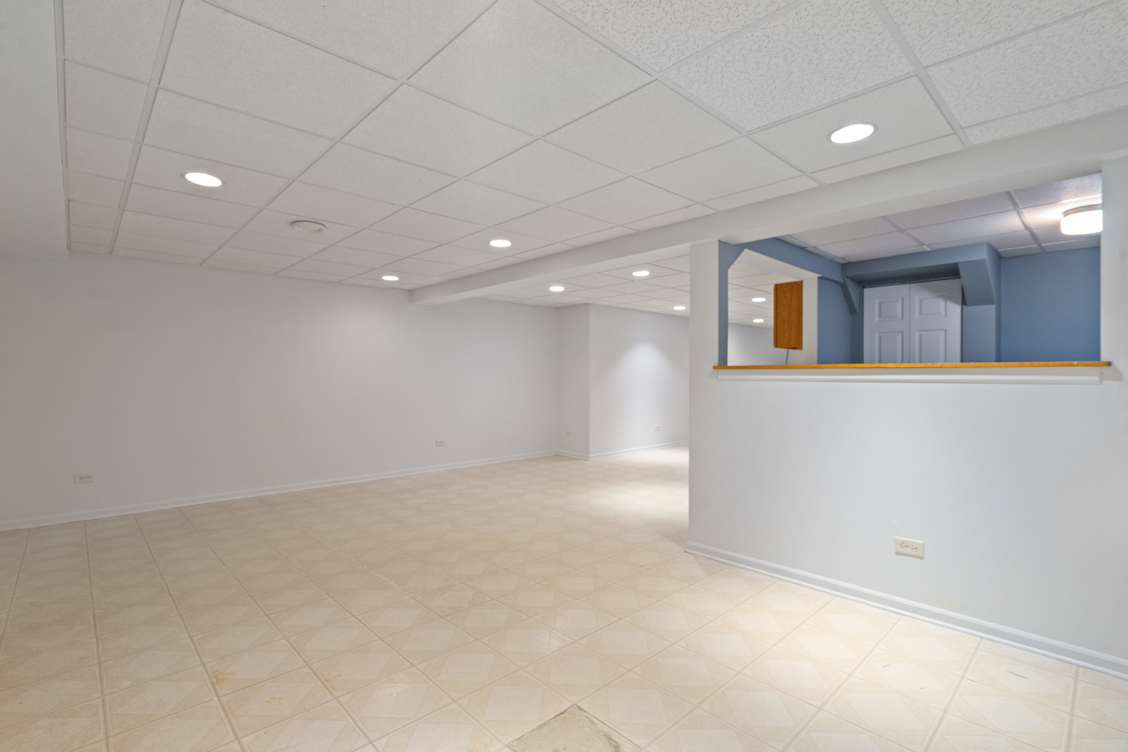 577 Greystone Lane Bolingbrook IL 60440