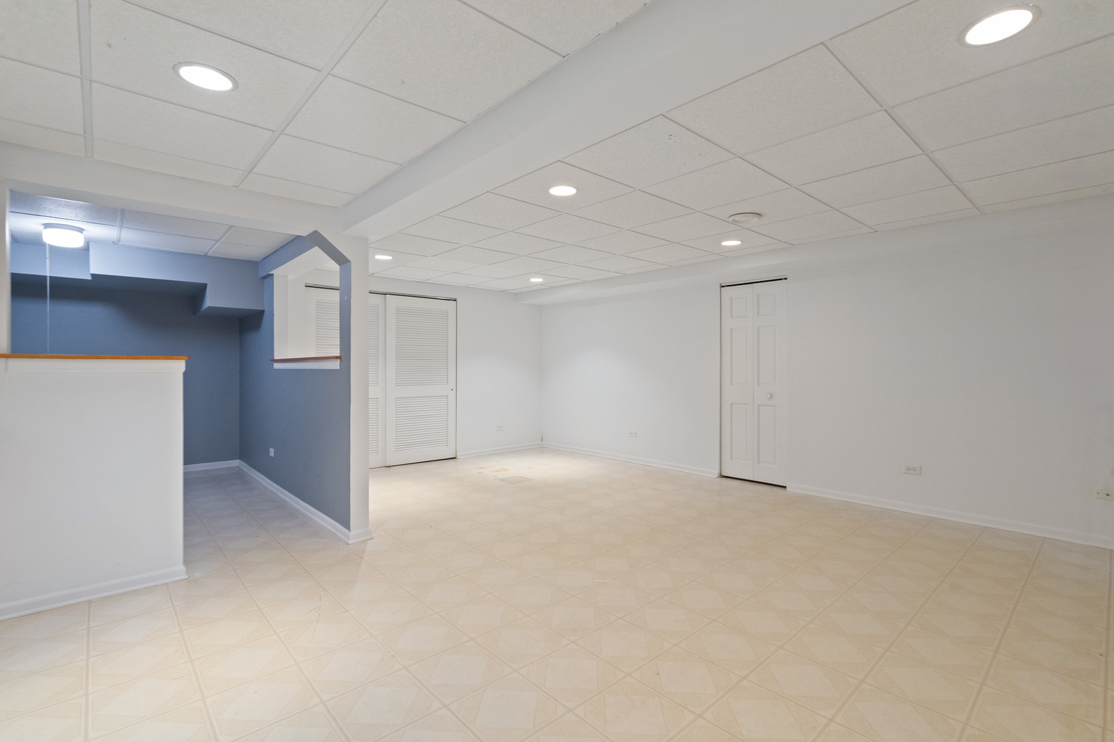 577 Greystone Lane Bolingbrook IL 60440