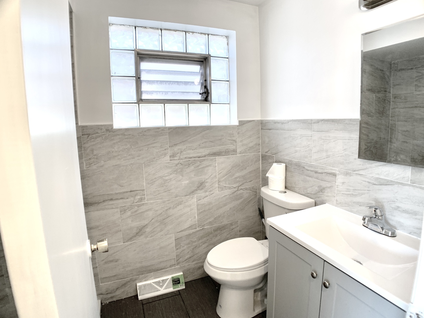 3451 West 38th Street Chicago IL 60632