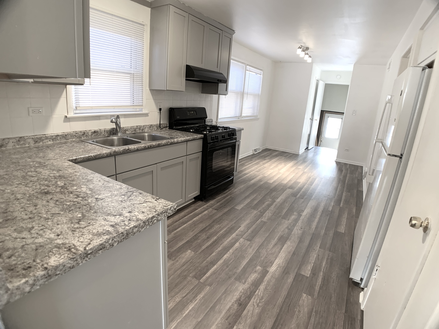 3451 West 38th Street Chicago IL 60632