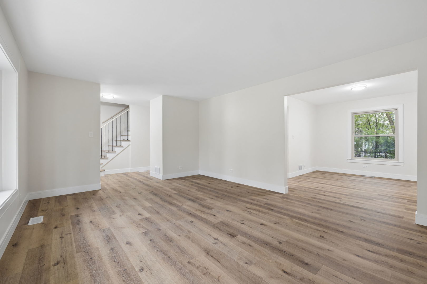 904 Iroquois Avenue Naperville IL 60563