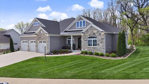 1309 Briarwood Lane Mahomet IL 61853