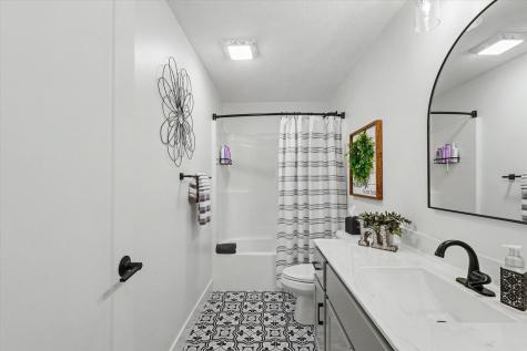 1309 Briarwood Lane Mahomet IL 61853