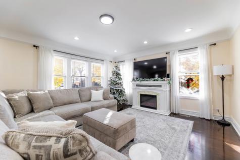 6358 South Keeler Avenue Chicago IL 60629