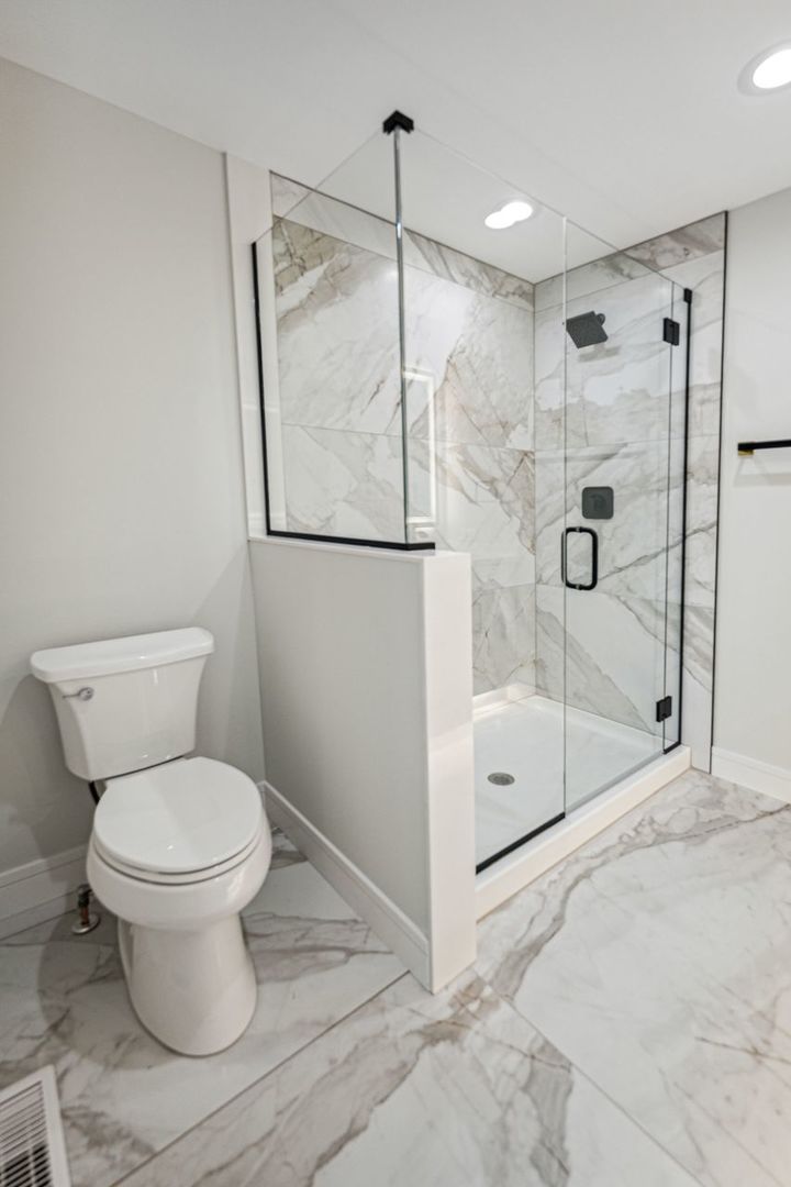 5725 West Byron Street Chicago IL 60634