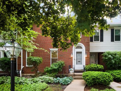 9005 Lincolnwood Drive Evanston IL 60203