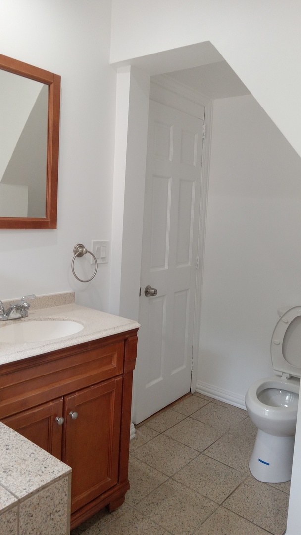 5142 South Campbell Avenue Chicago IL 60632