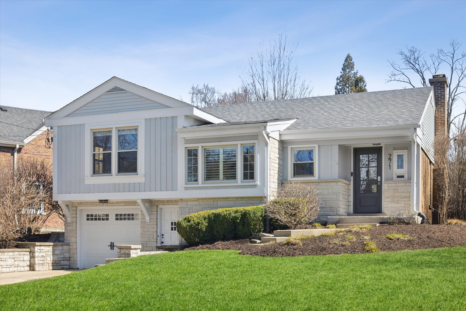 271 Sunset Avenue Glen Ellyn IL 60137