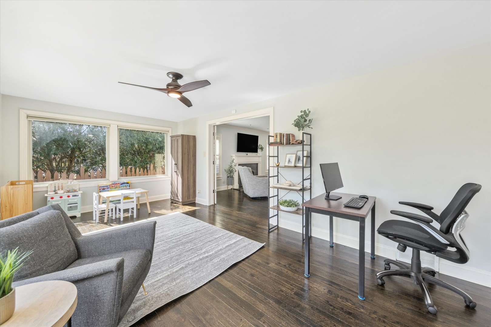 271 Sunset Avenue Glen Ellyn IL 60137