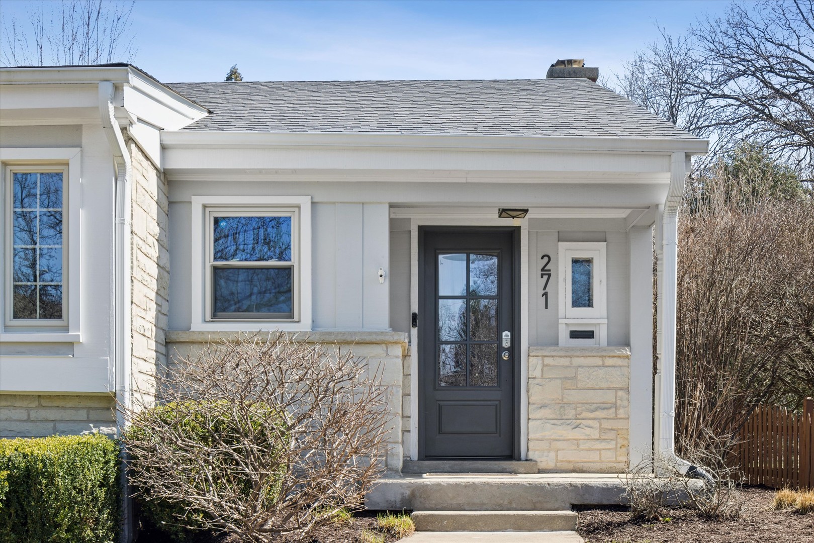 271 Sunset Avenue Glen Ellyn IL 60137