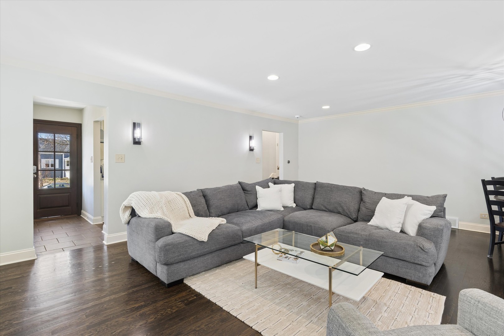 271 Sunset Avenue Glen Ellyn IL 60137