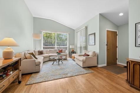 334 Southgate Drive Northbrook IL 60062