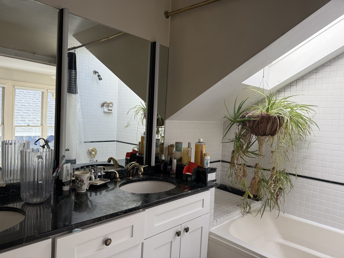 415 West Eugenie Street Chicago IL 60614