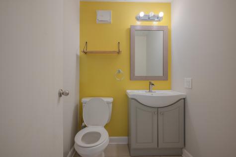 106 South Elroy Avenue Bartlett IL 60103