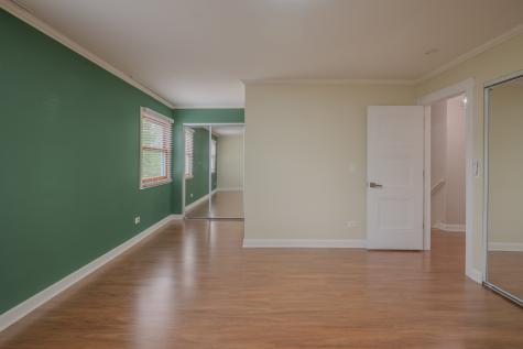106 South Elroy Avenue Bartlett IL 60103