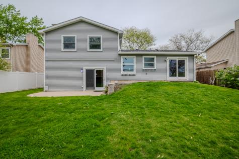 106 South Elroy Avenue Bartlett IL 60103