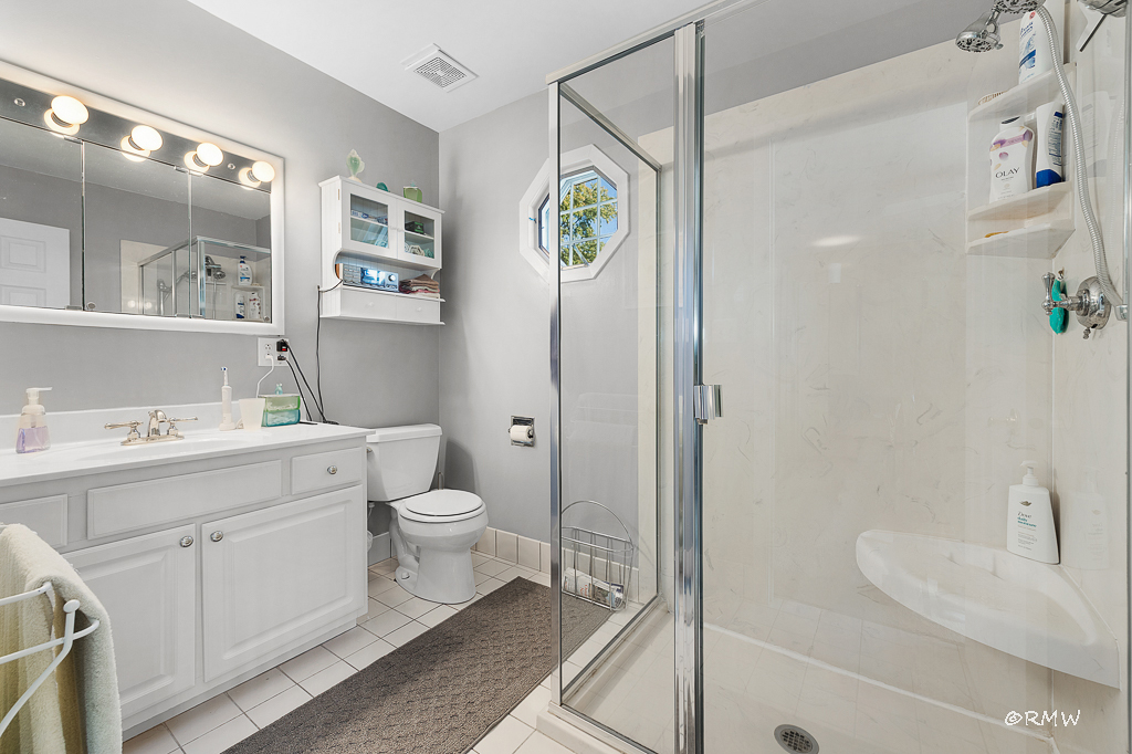 1155 West Westwood Trail Addison IL 60101