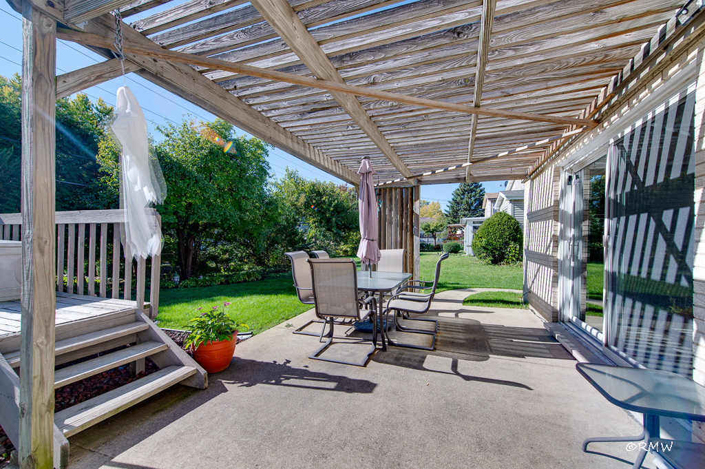 1155 West Westwood Trail Addison IL 60101