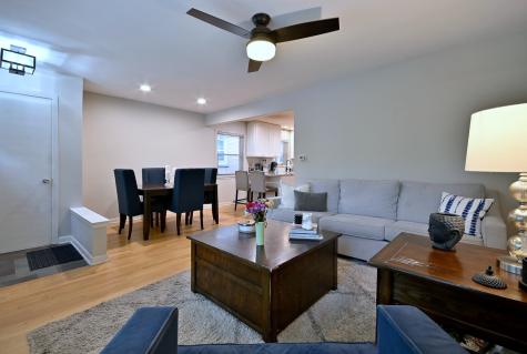 6524 North Oshkosh Avenue Chicago IL 60631