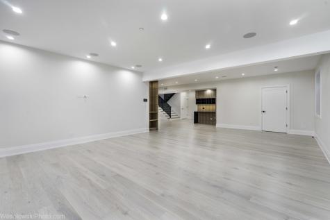 23388 North Birchwood Lane Deerfield IL 60015