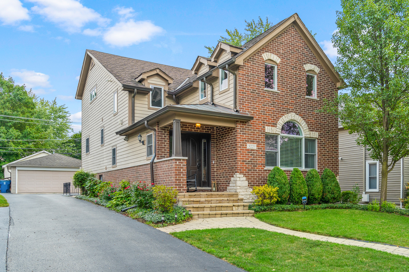 5229 Benton Avenue Downers Grove IL 60515