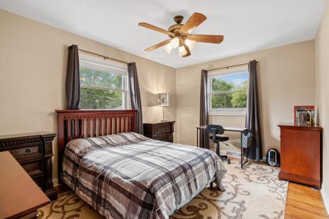 5229 Benton Avenue Downers Grove IL 60515