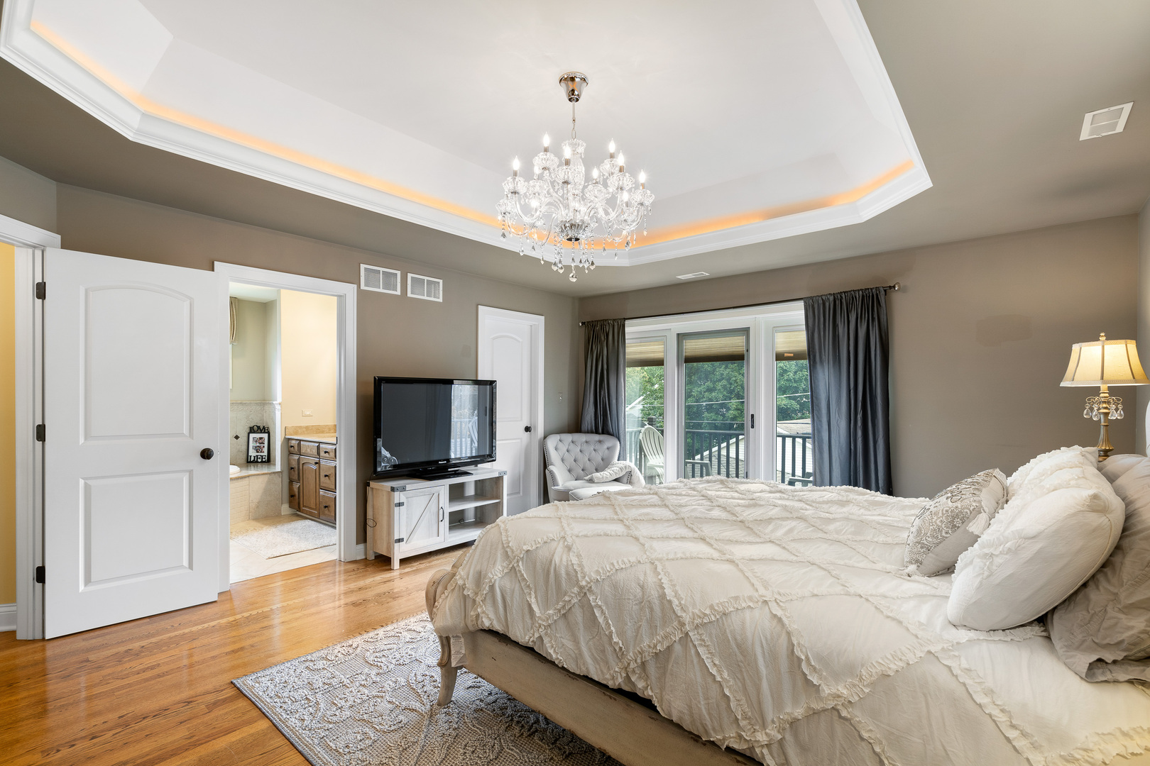 5229 Benton Avenue Downers Grove IL 60515