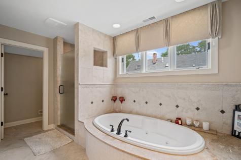 5229 Benton Avenue Downers Grove IL 60515