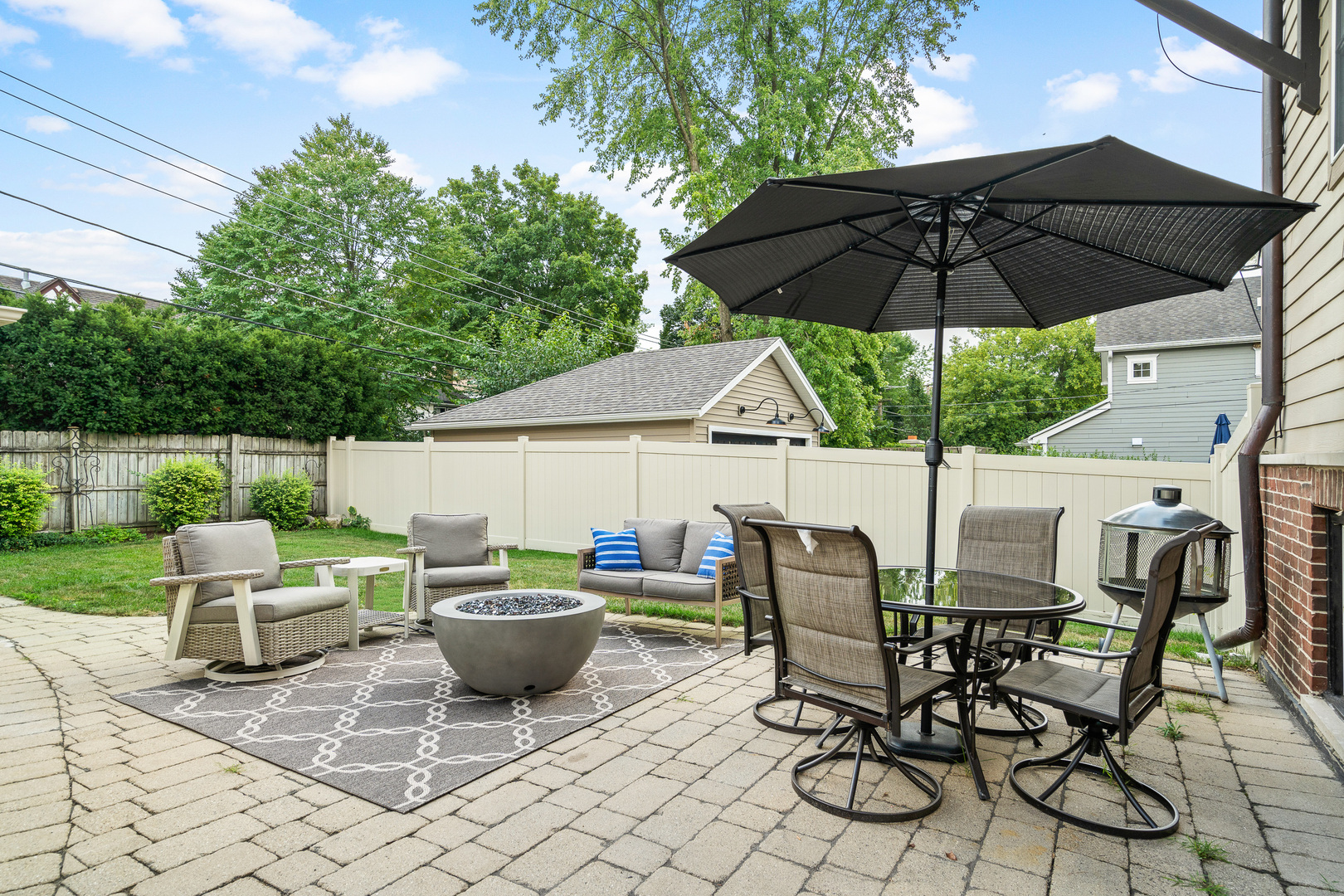 5229 Benton Avenue Downers Grove IL 60515