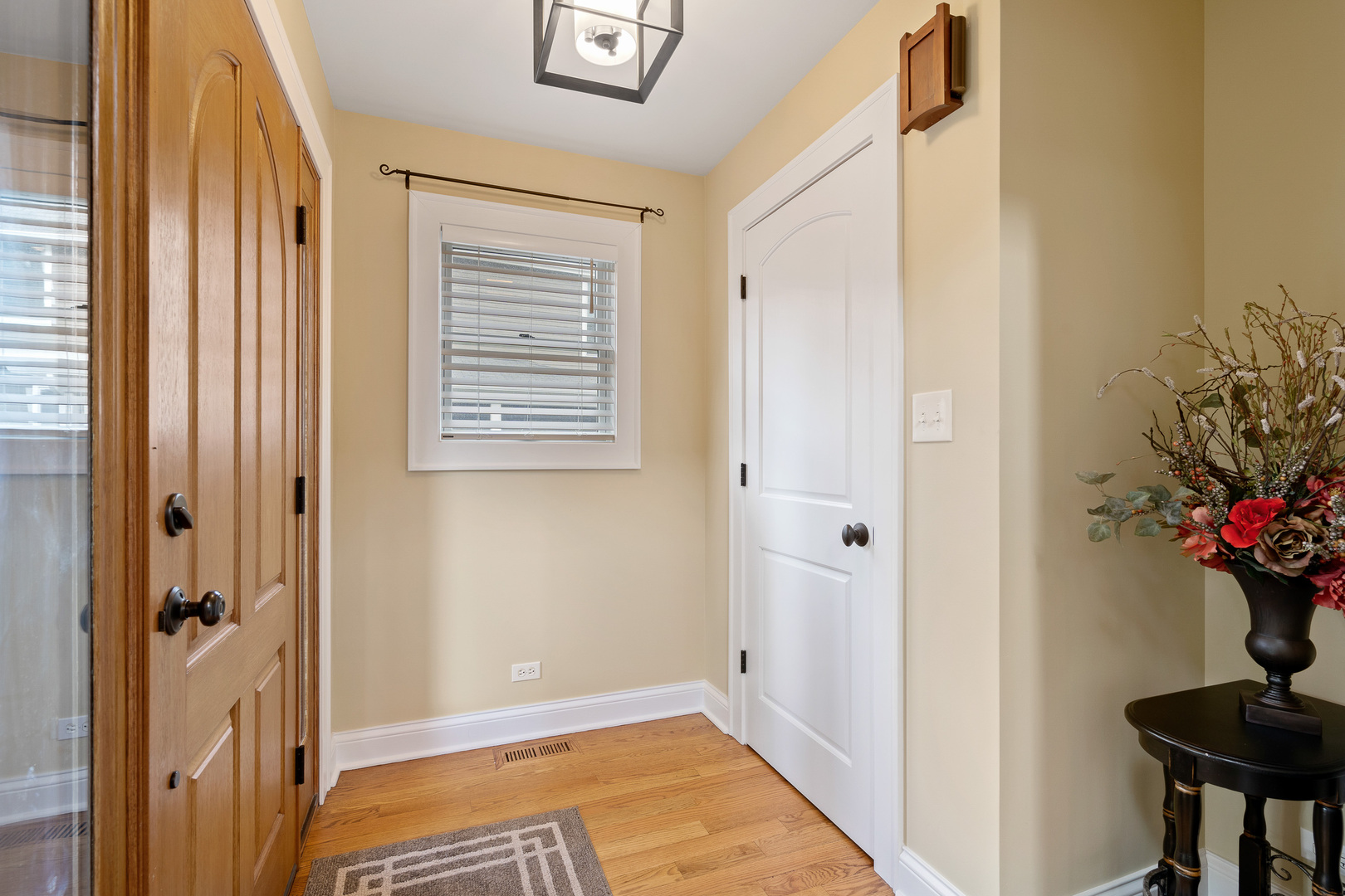 5229 Benton Avenue Downers Grove IL 60515