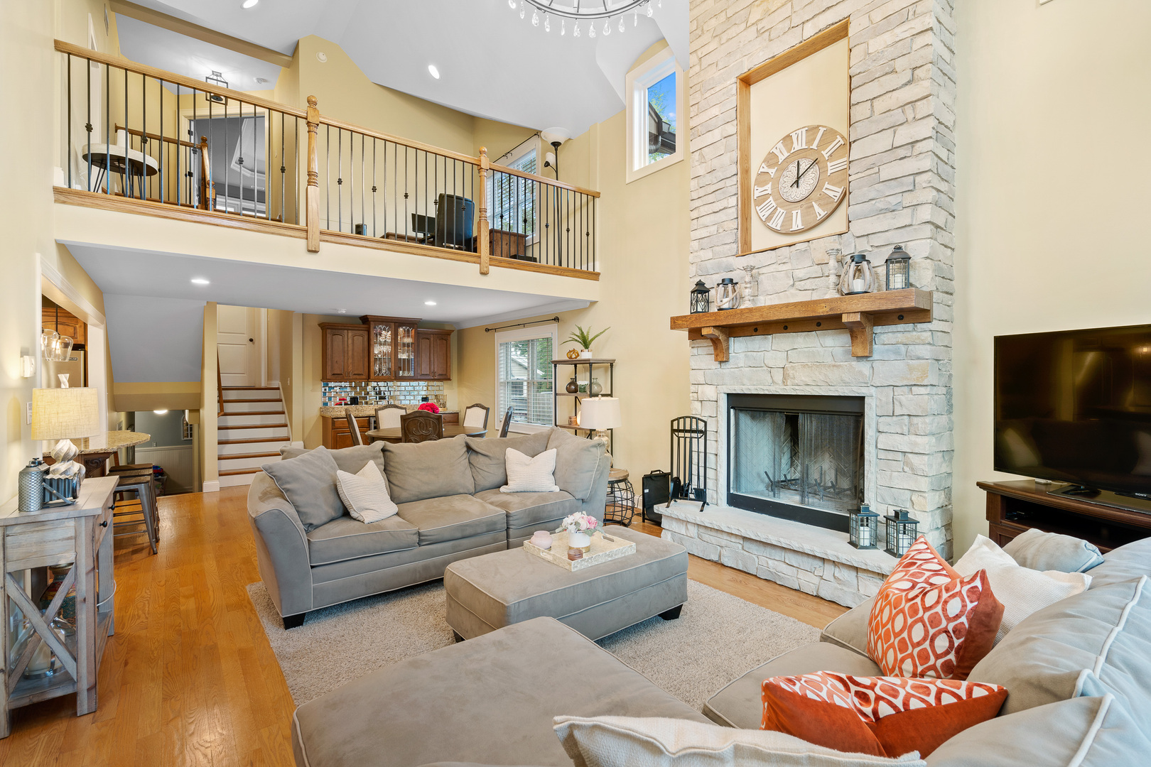 5229 Benton Avenue Downers Grove IL 60515
