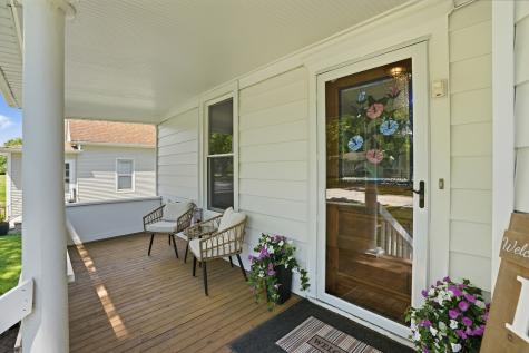 307 West Curtis Street Grant Park IL 60940
