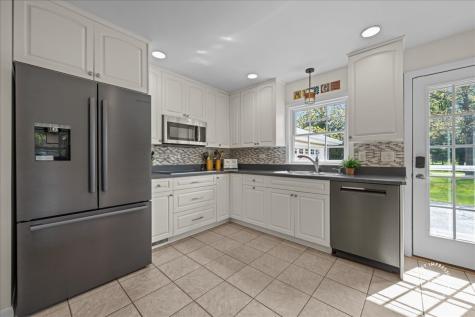 1419 East Forest Avenue Wheaton IL 60187