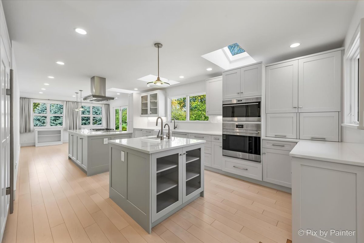 28W300 Flanders Lane Winfield IL 60190