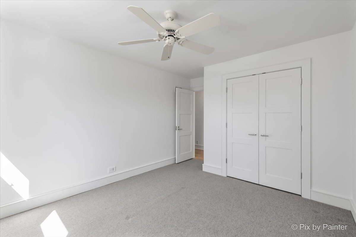 28W300 Flanders Lane Winfield IL 60190