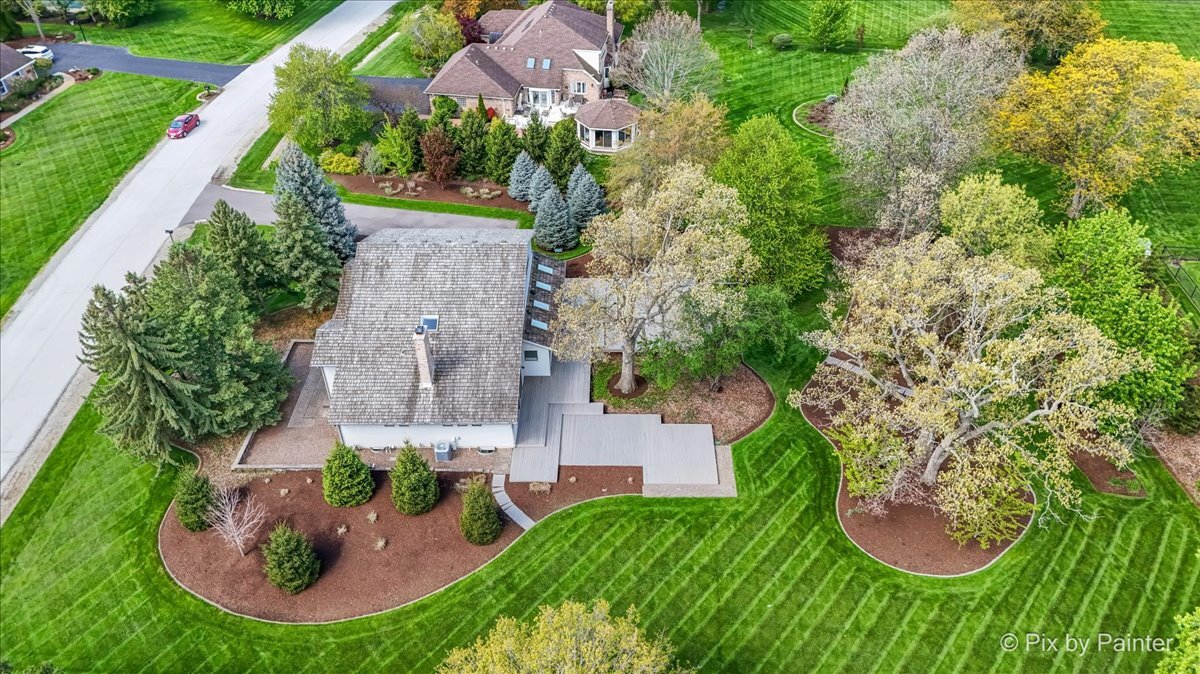 28W300 Flanders Lane Winfield IL 60190