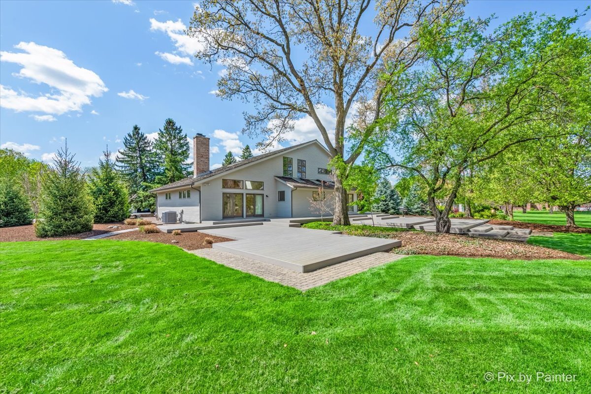 28W300 Flanders Lane Winfield IL 60190