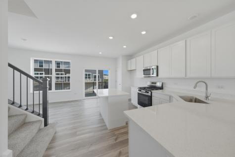 1254 Glenmont Street Algonquin IL 60102