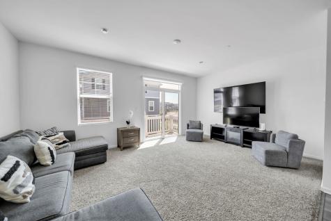 2031 Sequoia Avenue Mundelein IL 60060