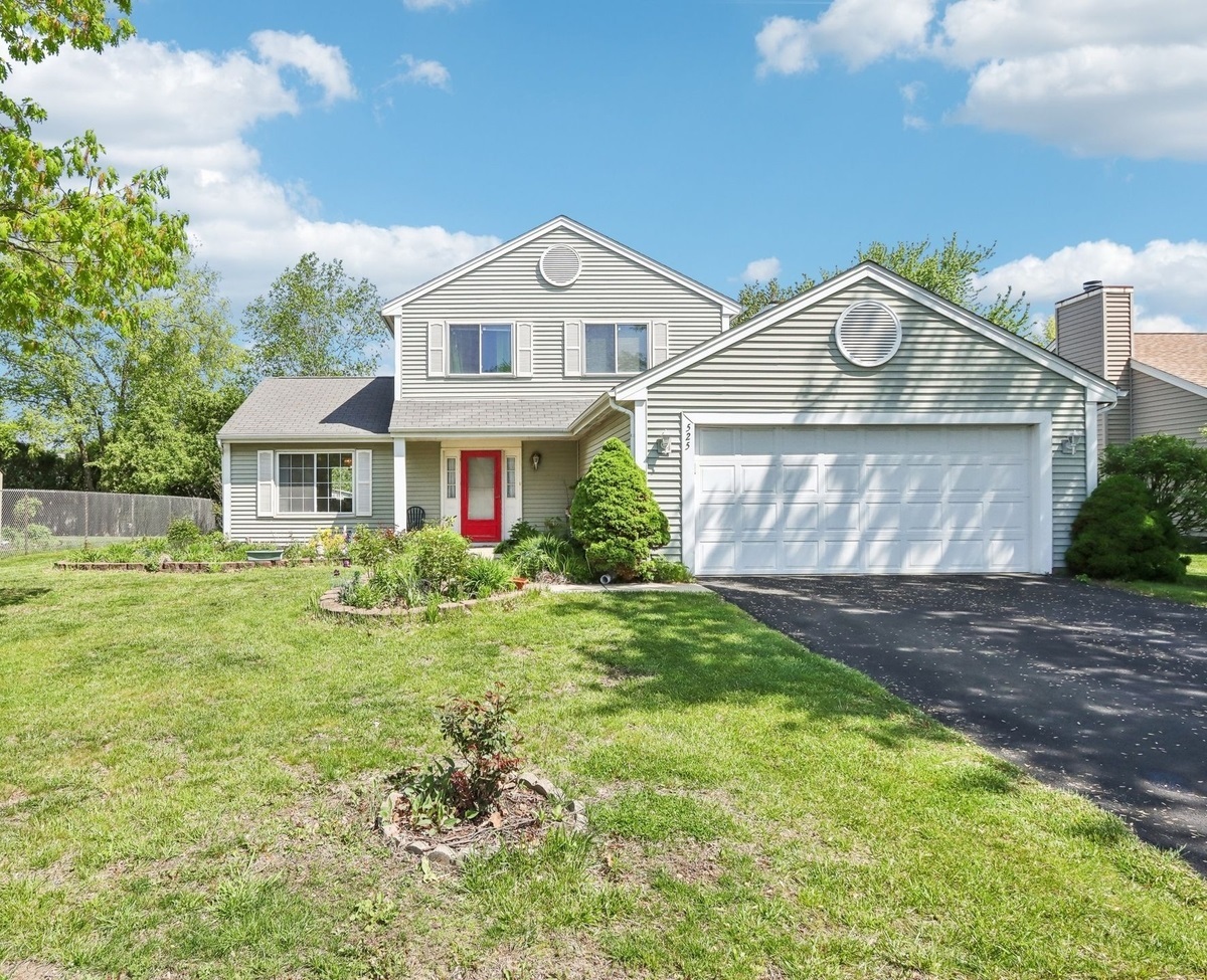 525 Burke Drive Carol Stream IL 60188