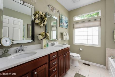 16601 Grandwood Lake Drive Crest Hill IL 60403