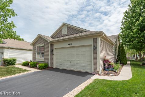 16601 Grandwood Lake Drive Crest Hill IL 60403