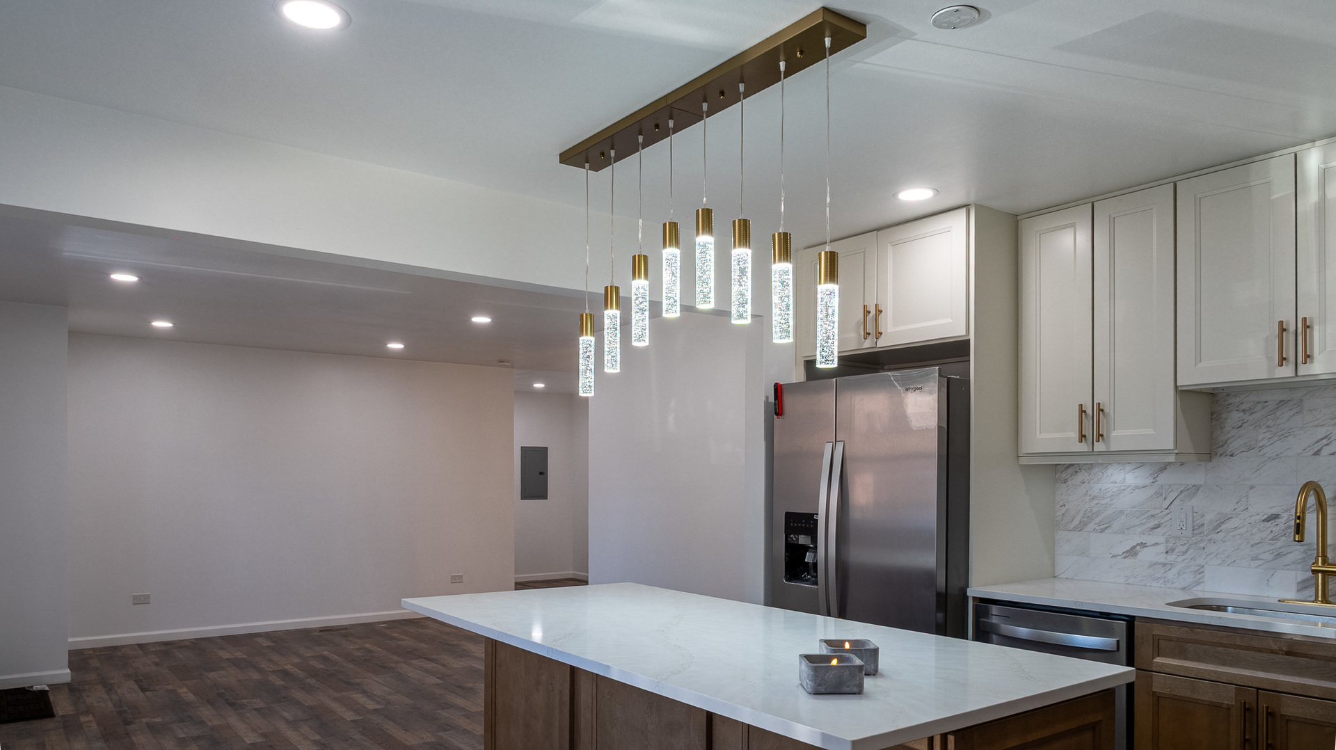 2814 Cardinal Drive Rolling Meadows IL 60008