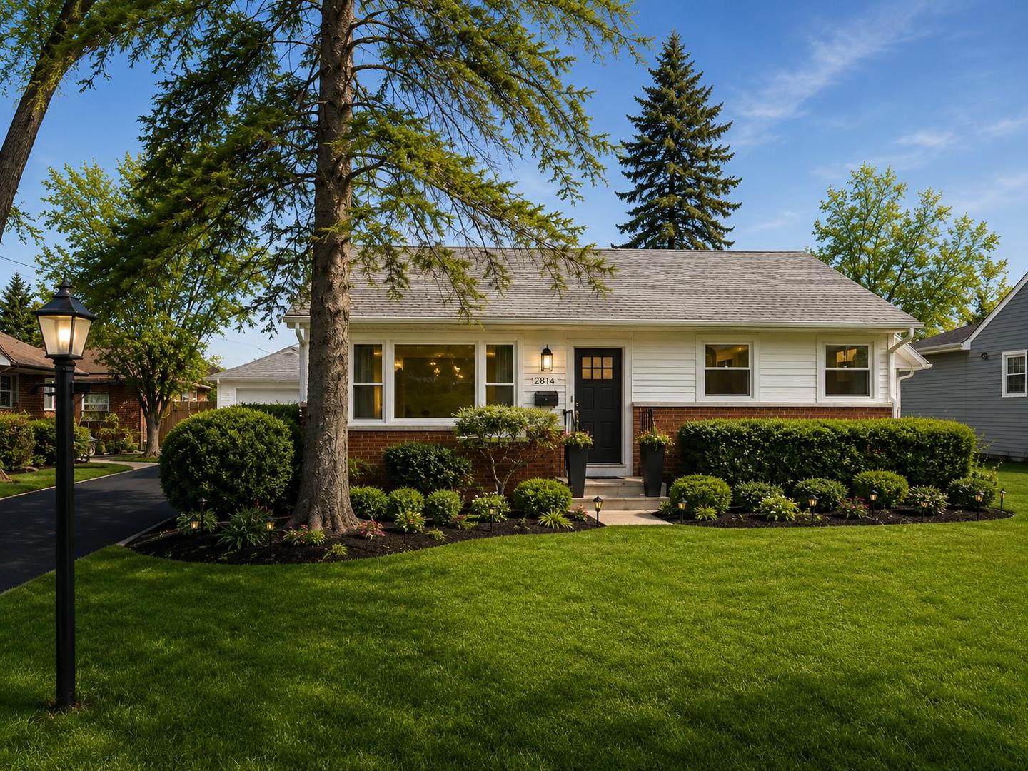 2814 Cardinal Drive Rolling Meadows IL 60008