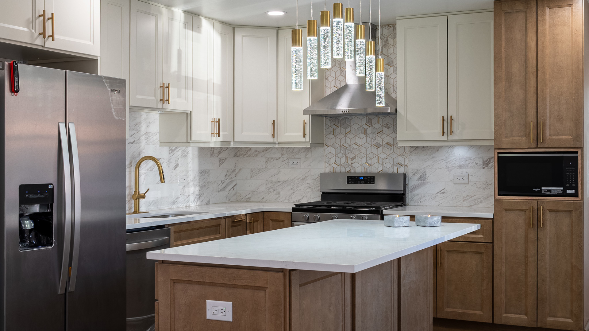 2814 Cardinal Drive Rolling Meadows IL 60008