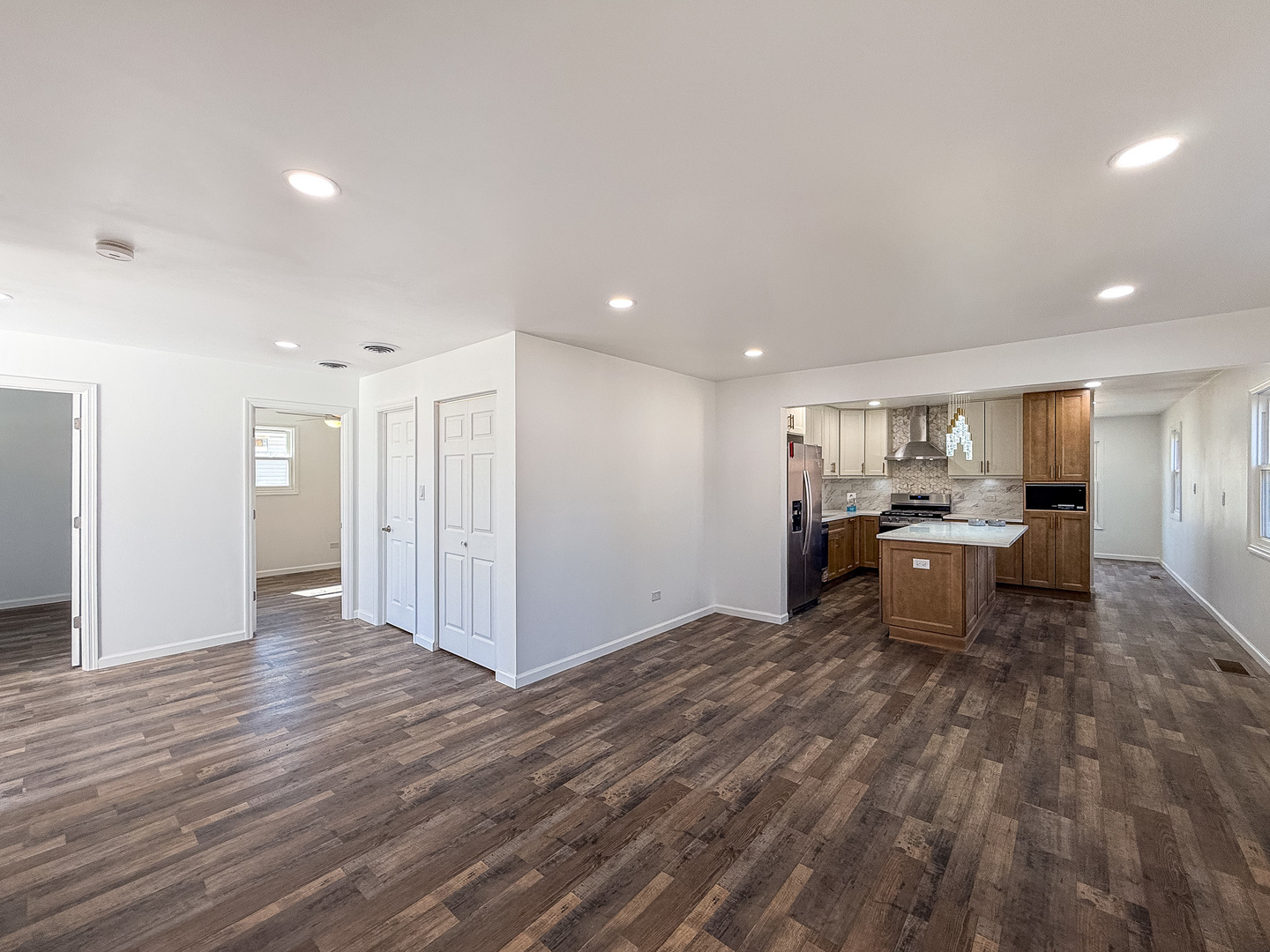 2814 Cardinal Drive Rolling Meadows IL 60008