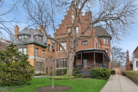 4923 South Greenwood Avenue Chicago IL 60615
